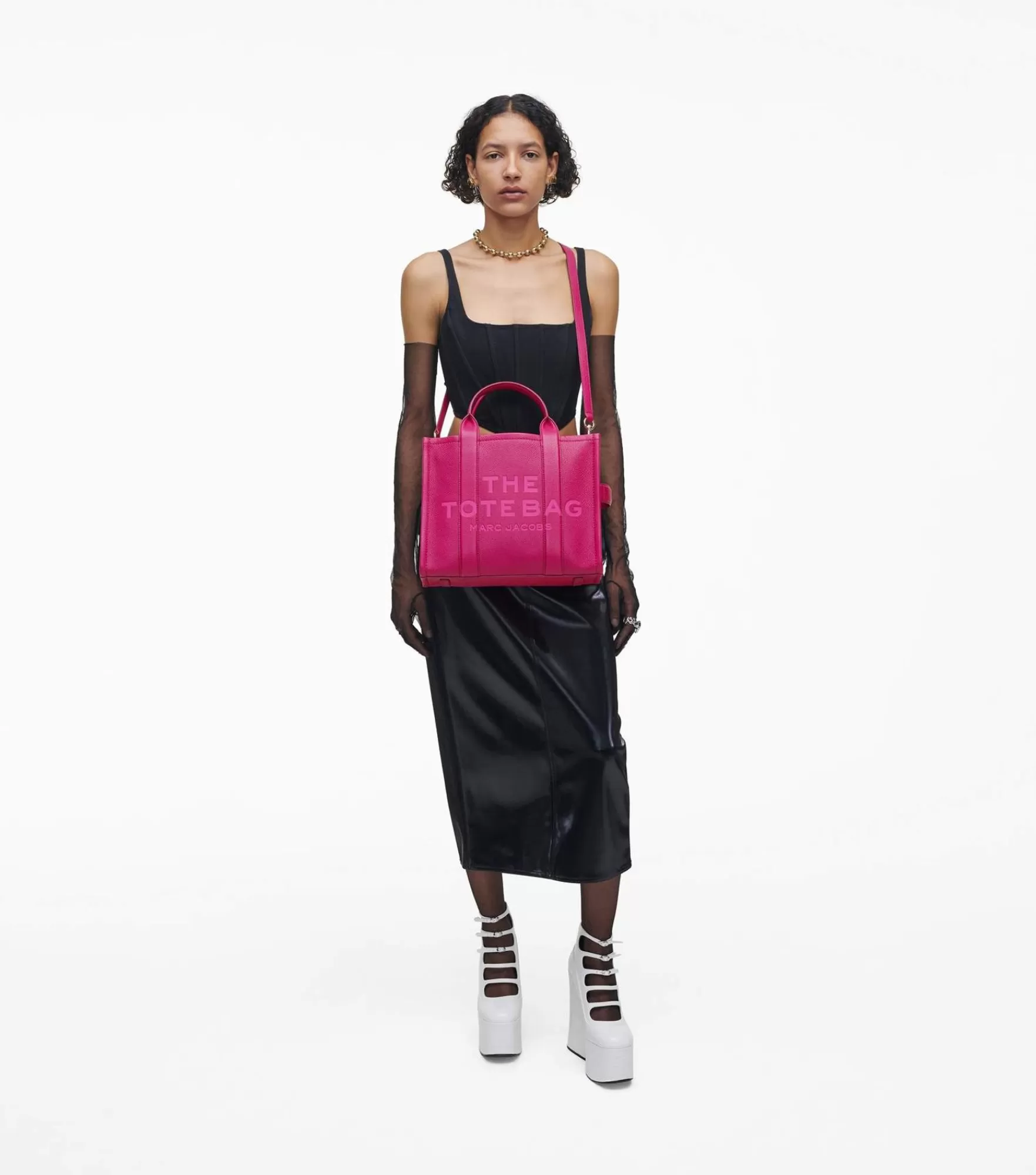 Marc Jacobs Tote Bags<The Leather Medium Tote Bag