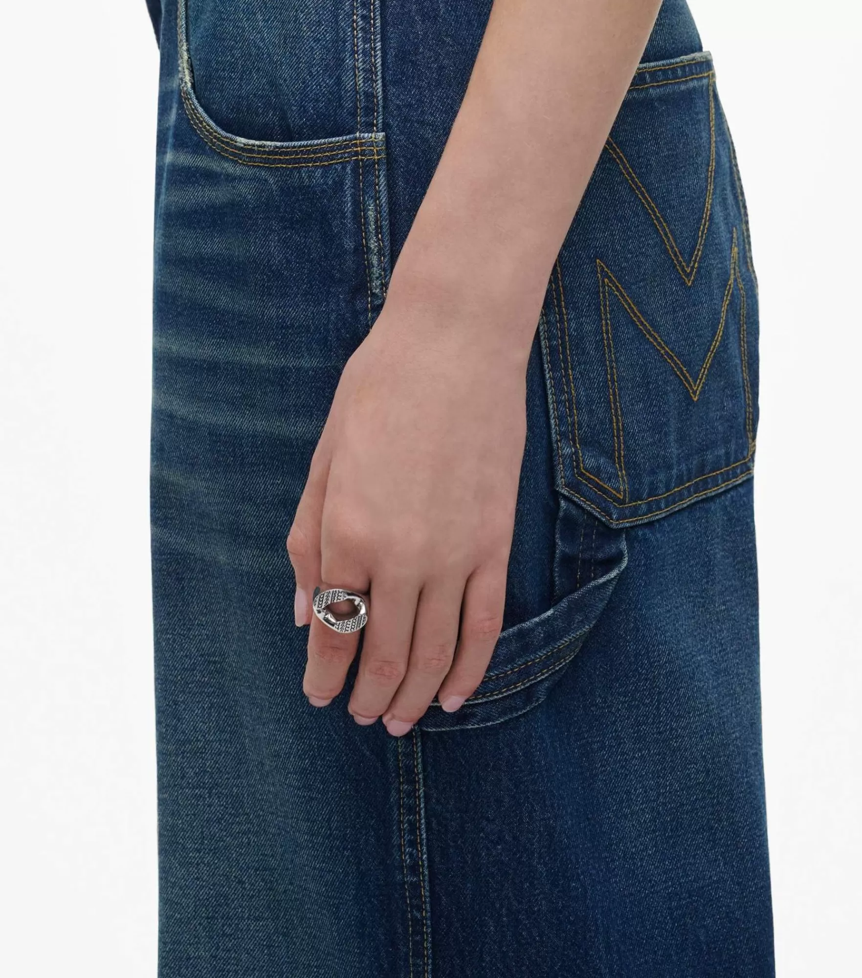 Marc Jacobs Rings<The Monogram Signet Ring